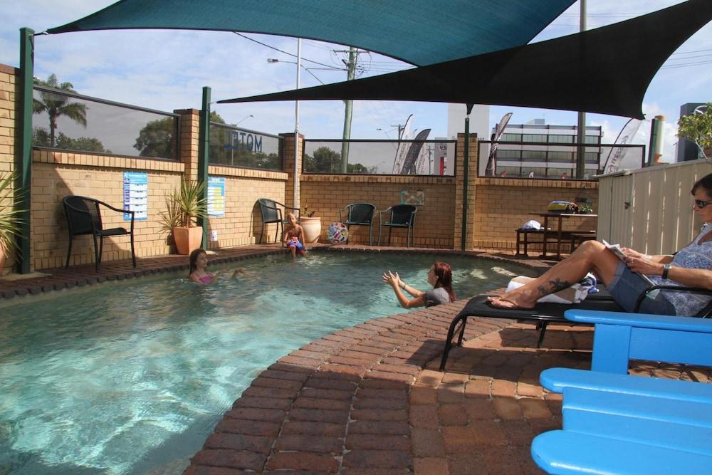Tweed Harbour Motor Inn Tweed Heads Exterior photo