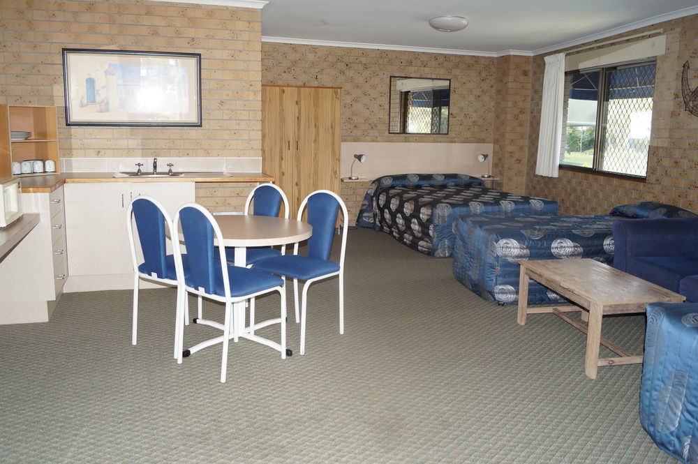 Tweed Harbour Motor Inn Tweed Heads Exterior photo